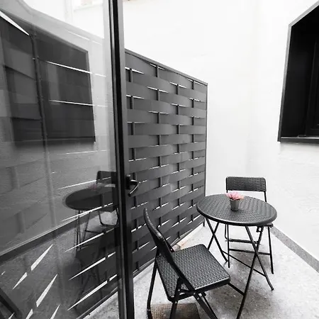 Mk77 - Lahoz * León