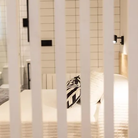 Mk77 - Lahoz Apartment Leon