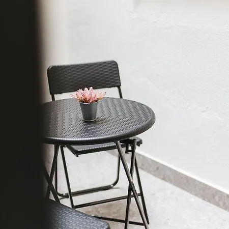 Mk77 - Lahoz Apartment *