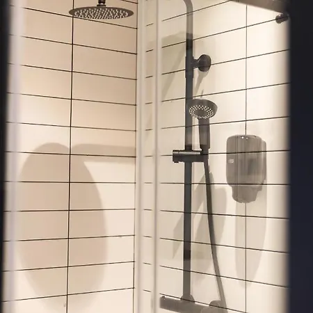 Mk77 - Lahoz شقة ليون